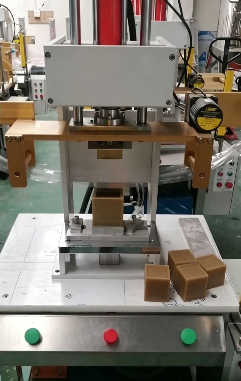 カスタマイズエアコンプレッサー石鹸製造機械自動ステンレス鋼液 - Soap Making Machine のレビューと価格